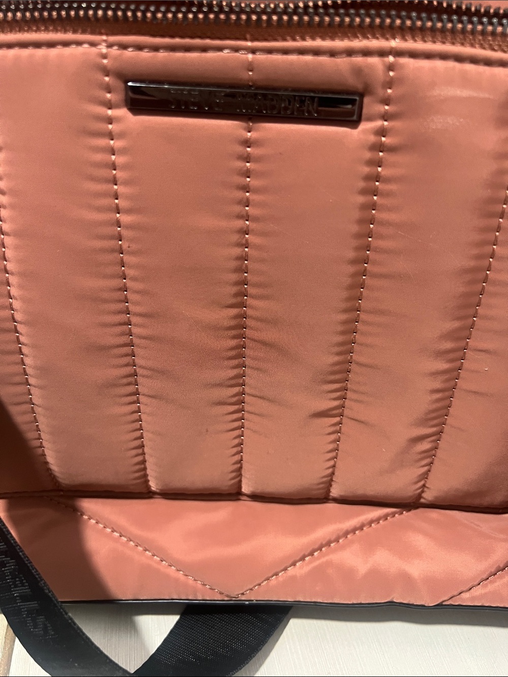 Steve Madden Quilted Backpack /computer bag in Rust Pink with Coin Pouch - Picture 2 of 6